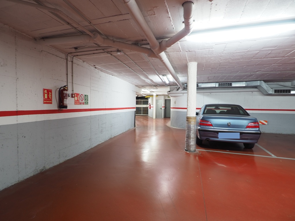 Parking en C/ Barcelona, centro