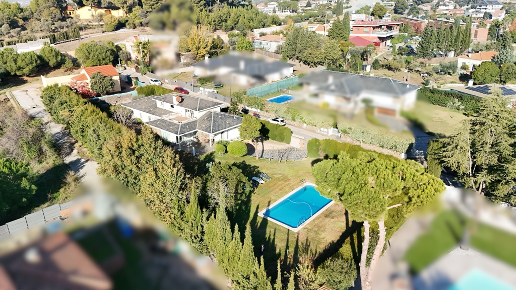 Venta de una casa unifamiliar en Canovelles