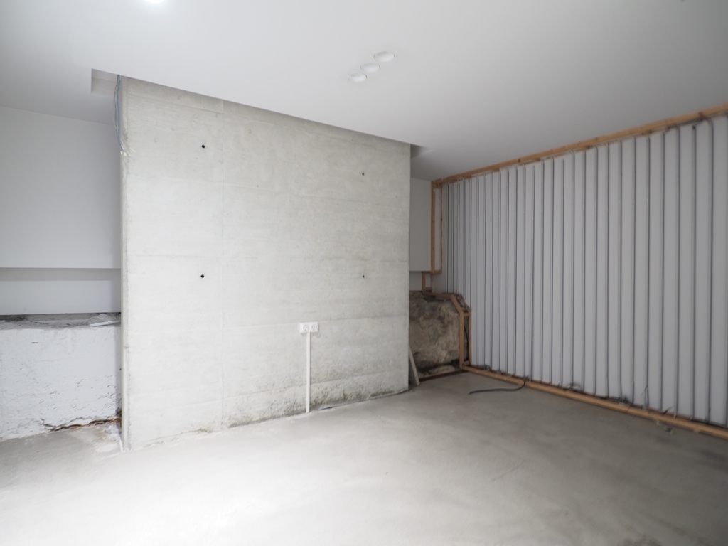 Alquiler de Local Comercial en C/ Anselm Clavè-Centro