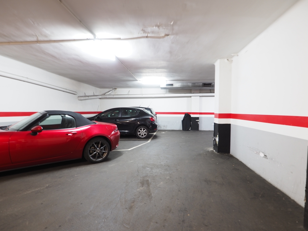 Parquing en venda en Instituts-CENTRE