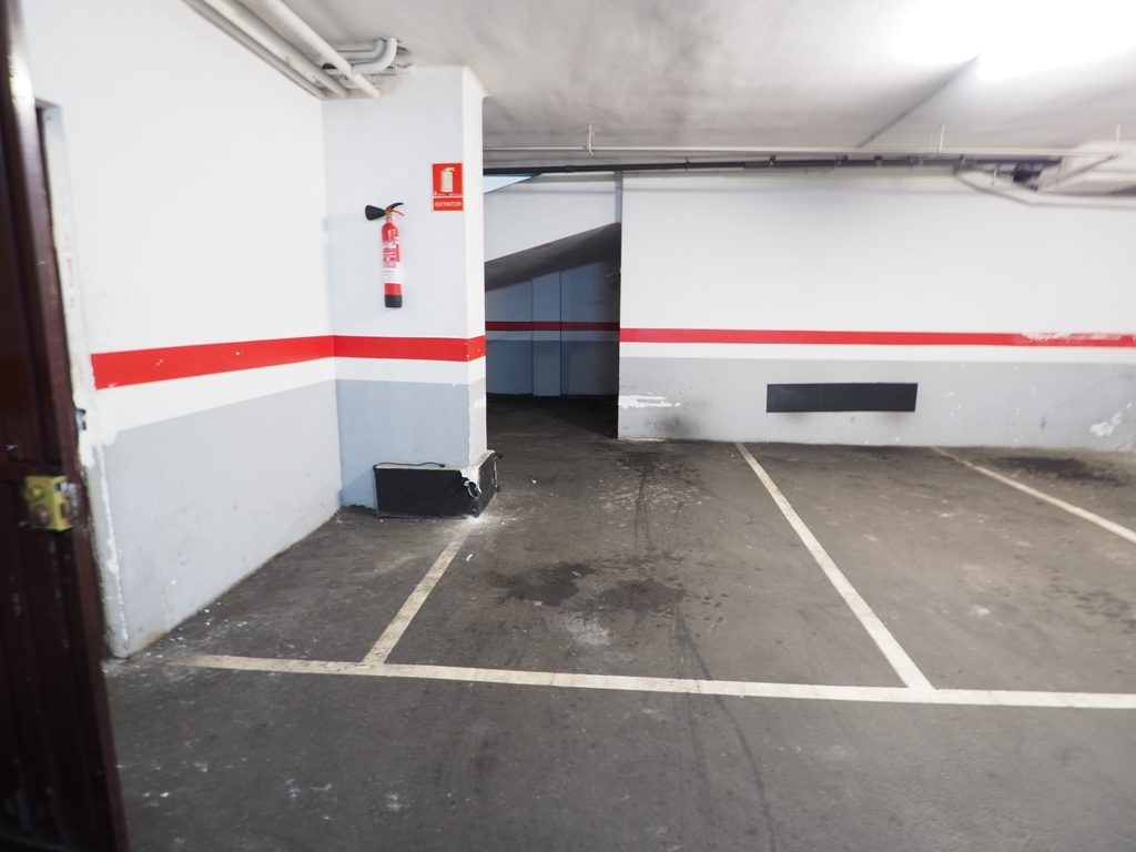 Parquing en venda en Instituts-CENTRE