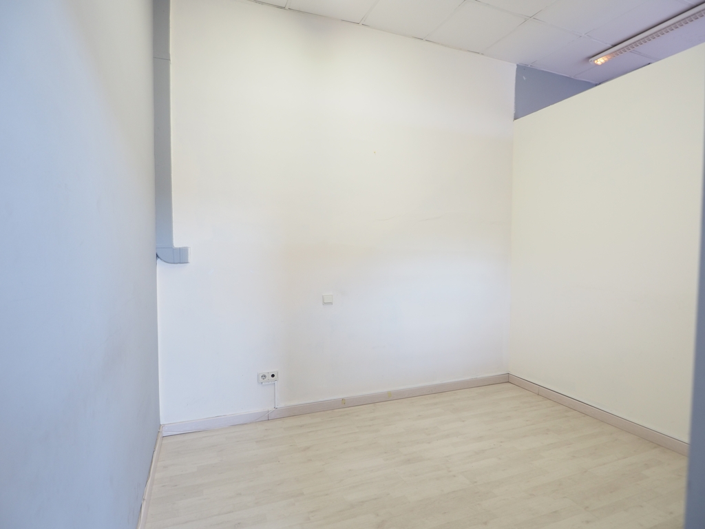 Alquiler de un Local Comercial en Les Franqueses del Vallès