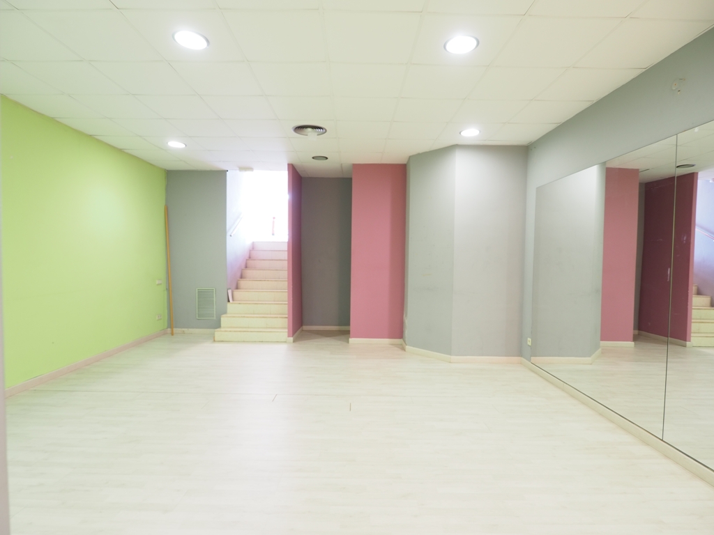 Alquiler de un Local Comercial en Les Franqueses del Vallès