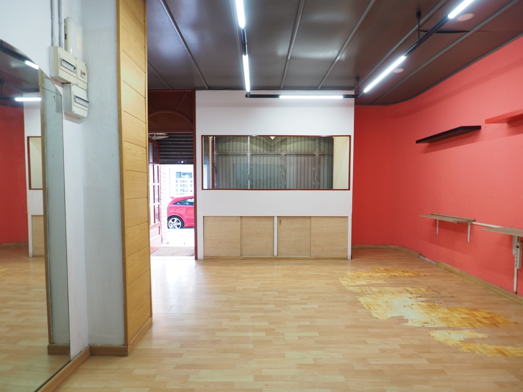 Lloguer de Local Comercial a Granollers – Font Verda