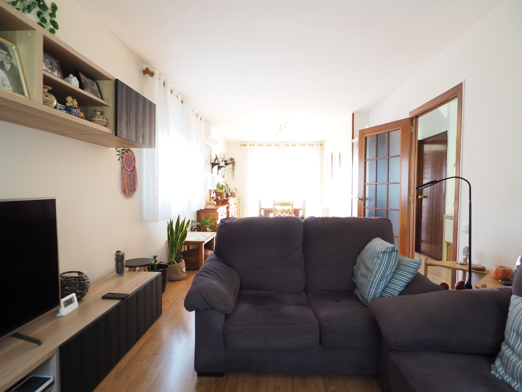 Casa adosada en venta en Montornès del Vallès