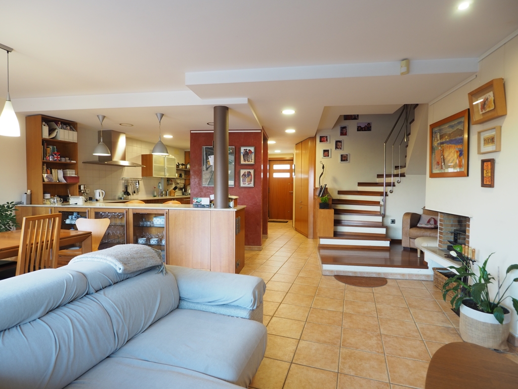 Venta de una casa adosada en Granollers – Font Verda