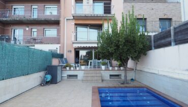 Venta de una casa adosada en Granollers – Font Verda