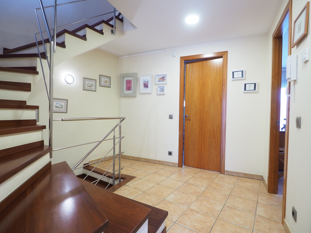 Venta de una casa adosada en Granollers – Font Verda