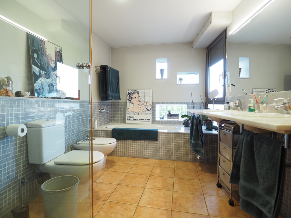 Venta de una casa adosada en Granollers – Font Verda