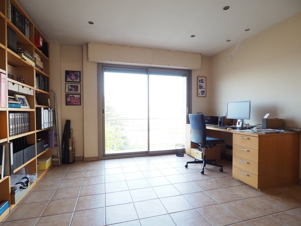 Venta de una casa adosada en Granollers – Font Verda