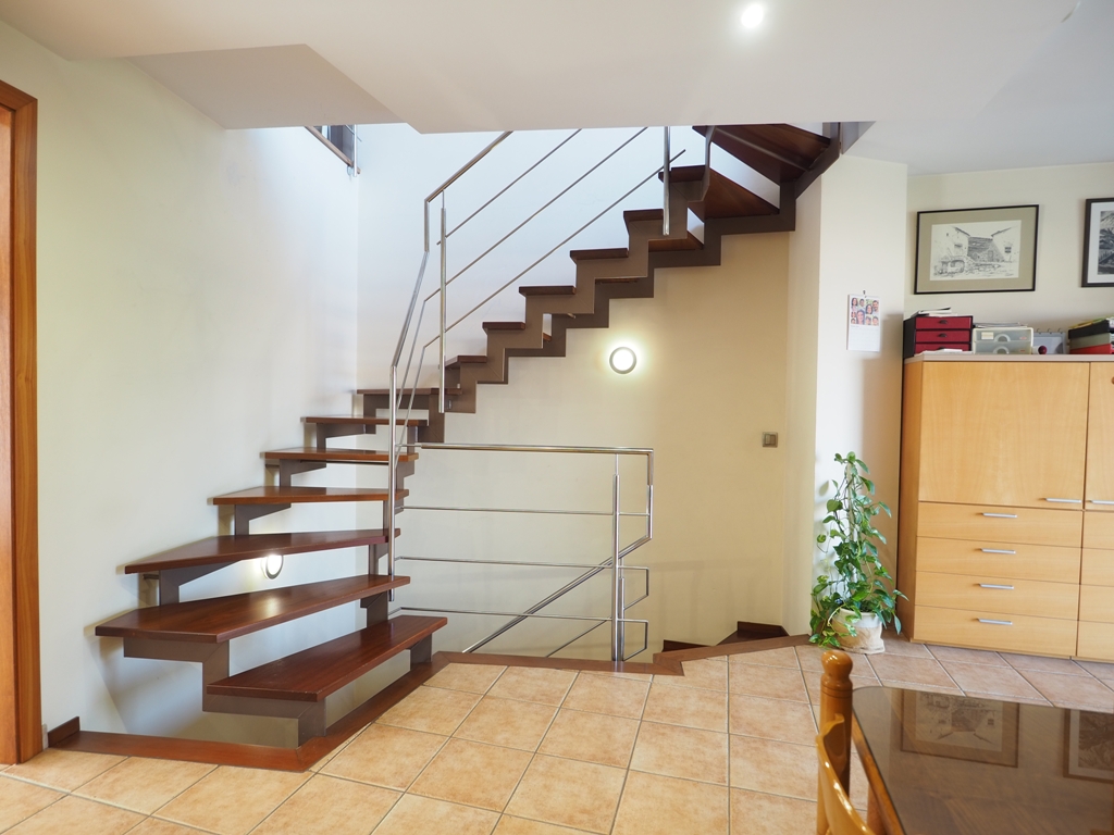 Venta de una casa adosada en Granollers – Font Verda