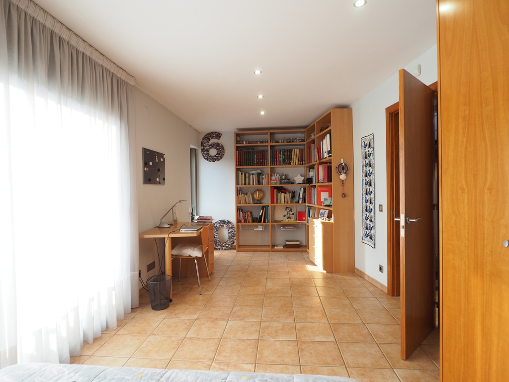 Venta de una casa adosada en Granollers – Font Verda