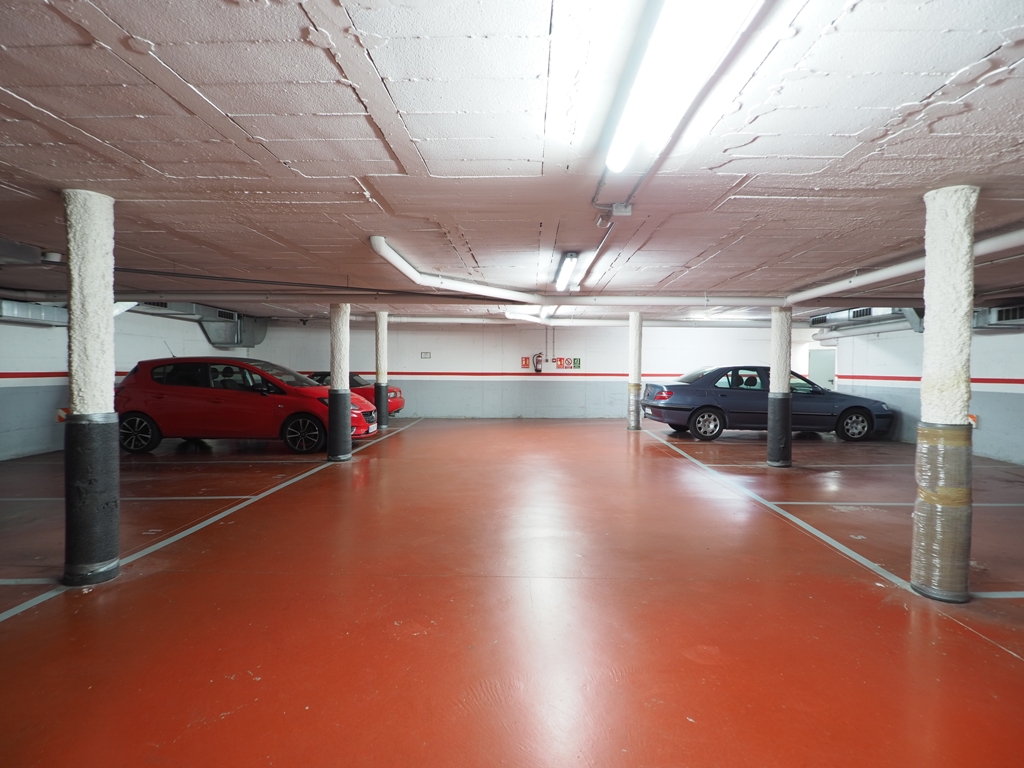 Parking en C/ Barcelona, centro