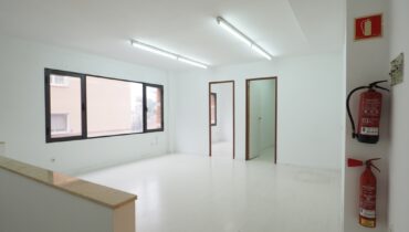 Despacho en alquiler en Font Verda