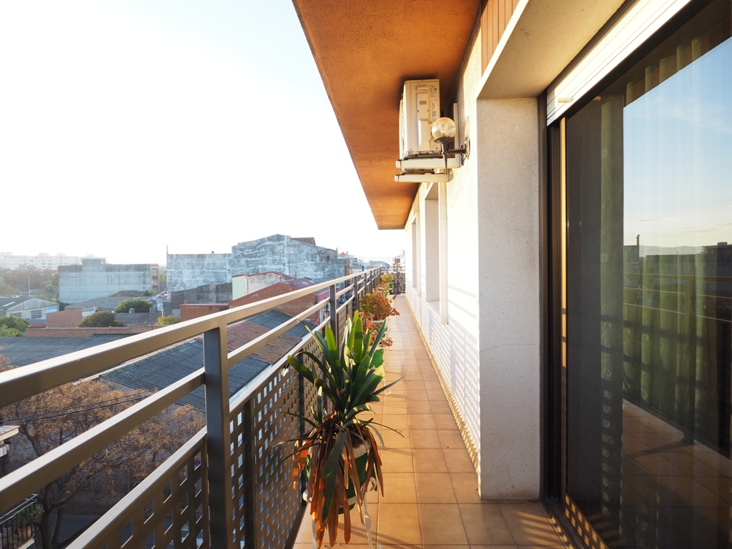 Piso en venta en Canovelles, centro