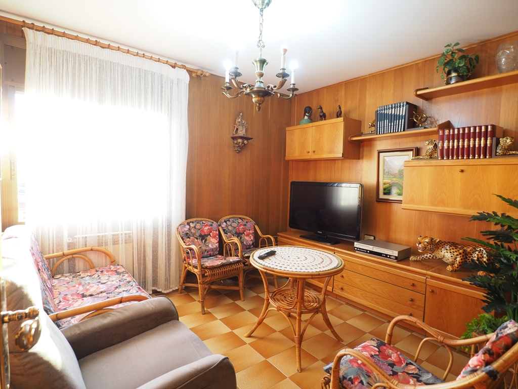 Piso en venta en Canovelles, centro