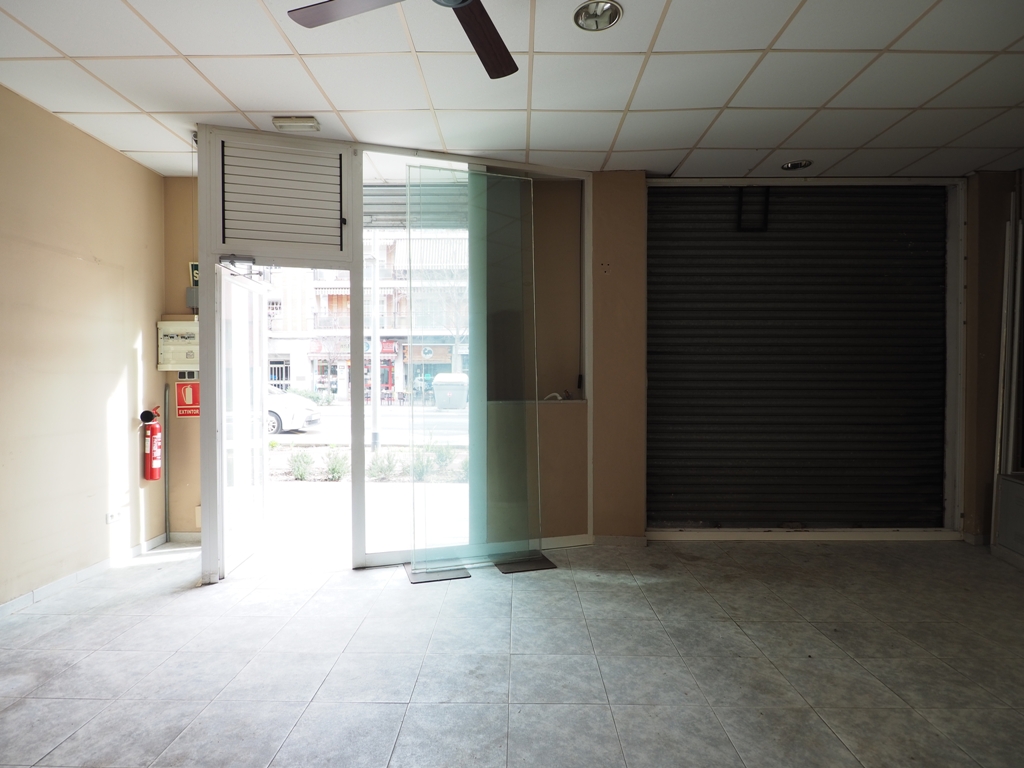 Alquiler de Local Comercial en Granollers, Av. Sant Esteve