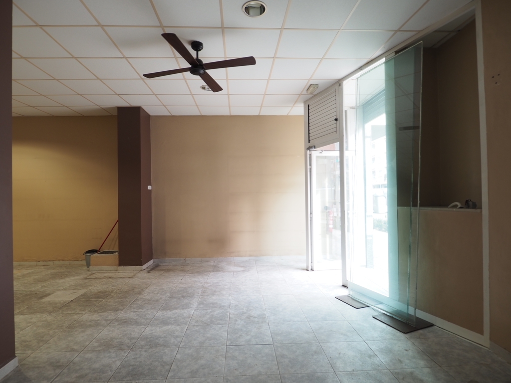 Alquiler de Local Comercial en Granollers, Av. Sant Esteve