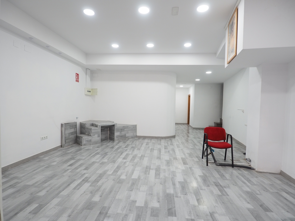Local comercial C/ Barcelona, centro