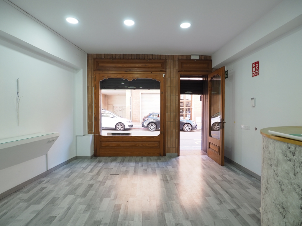 Local comercial C/ Barcelona, centro