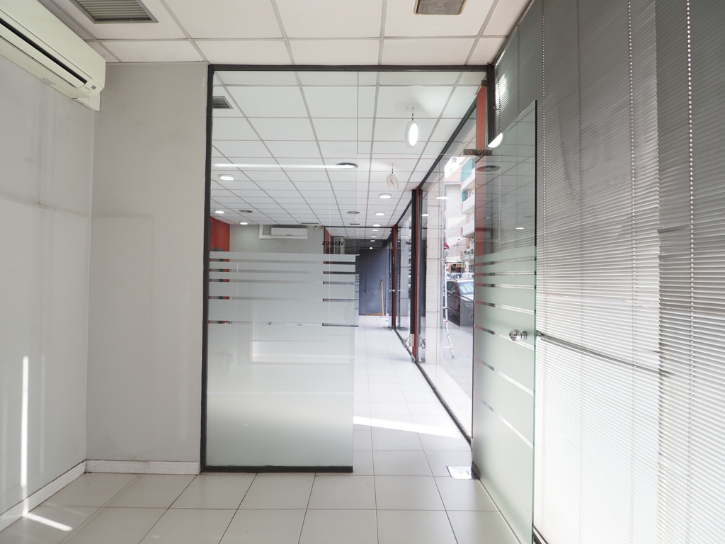 Local comercial en alquiler en Granollers, zona centro-Roca Umbert