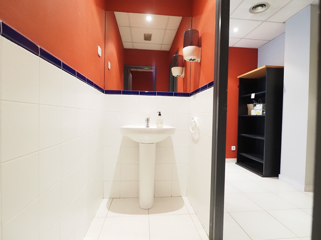Local comercial en alquiler en Granollers, zona centro-Roca Umbert