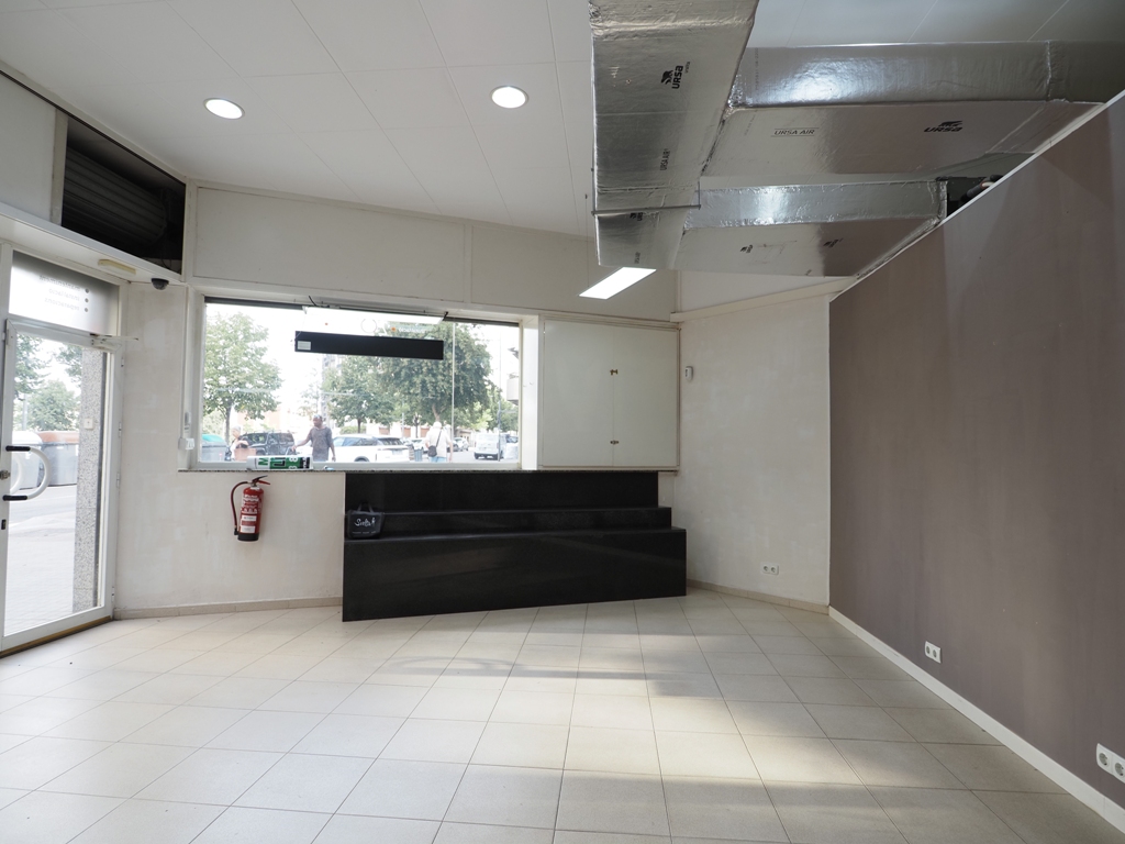 Local comercial en alquiler en Granollers, zona Font Verda-Hospital